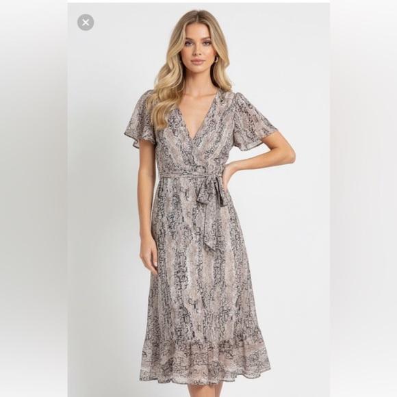 Miami by Francesca’s leopard print wrap maxi dress size xsmall - Picture 15 of 15